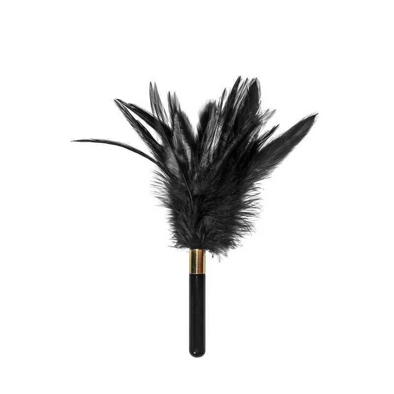 Перо Lola Games Tickler Burlesque Plum (черный)