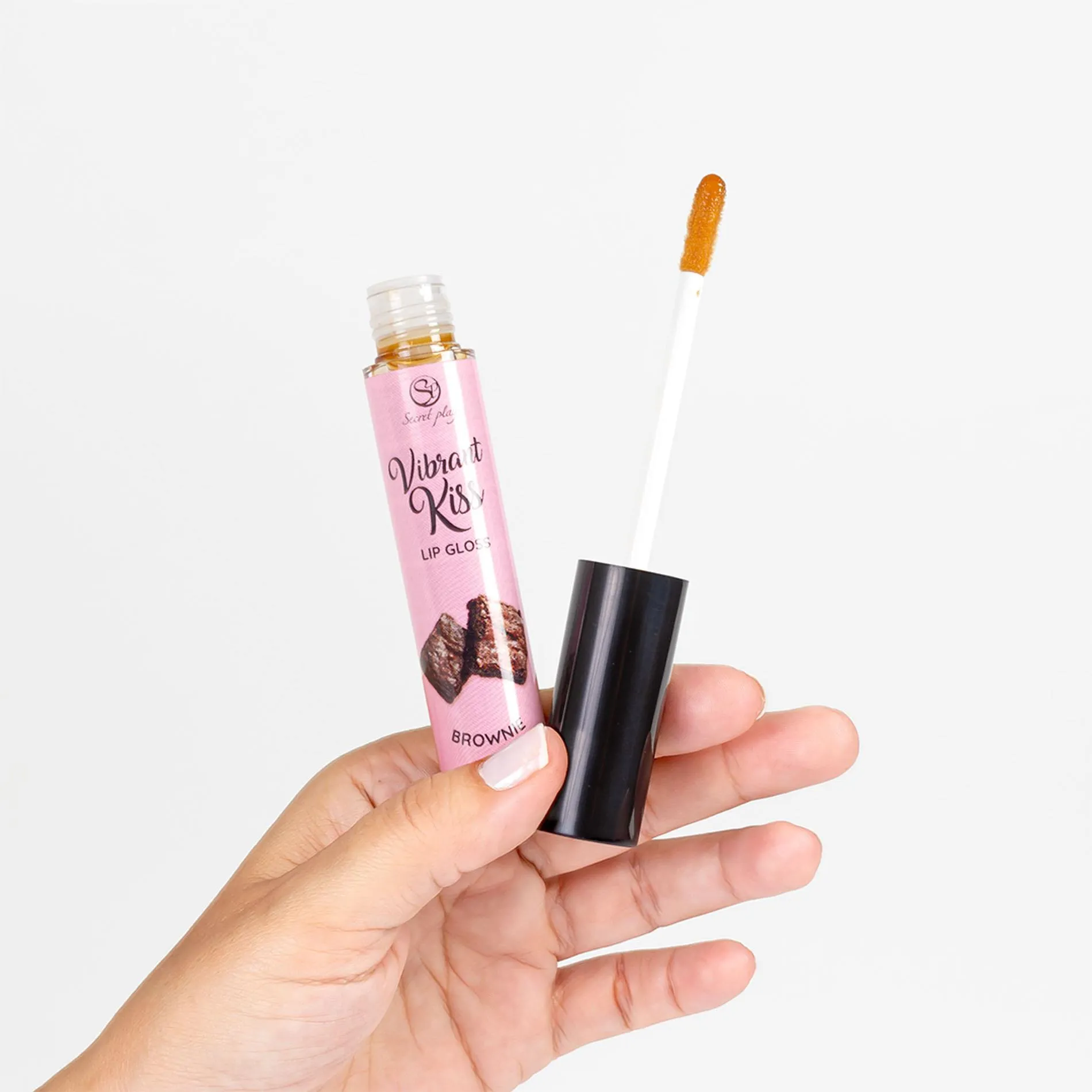 Secret Play Vibrant Kiss - Błyszczyk do ust, Cake, 6 ml