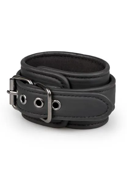 Наручники EasyToys Black Leather Handcuffs (черный)