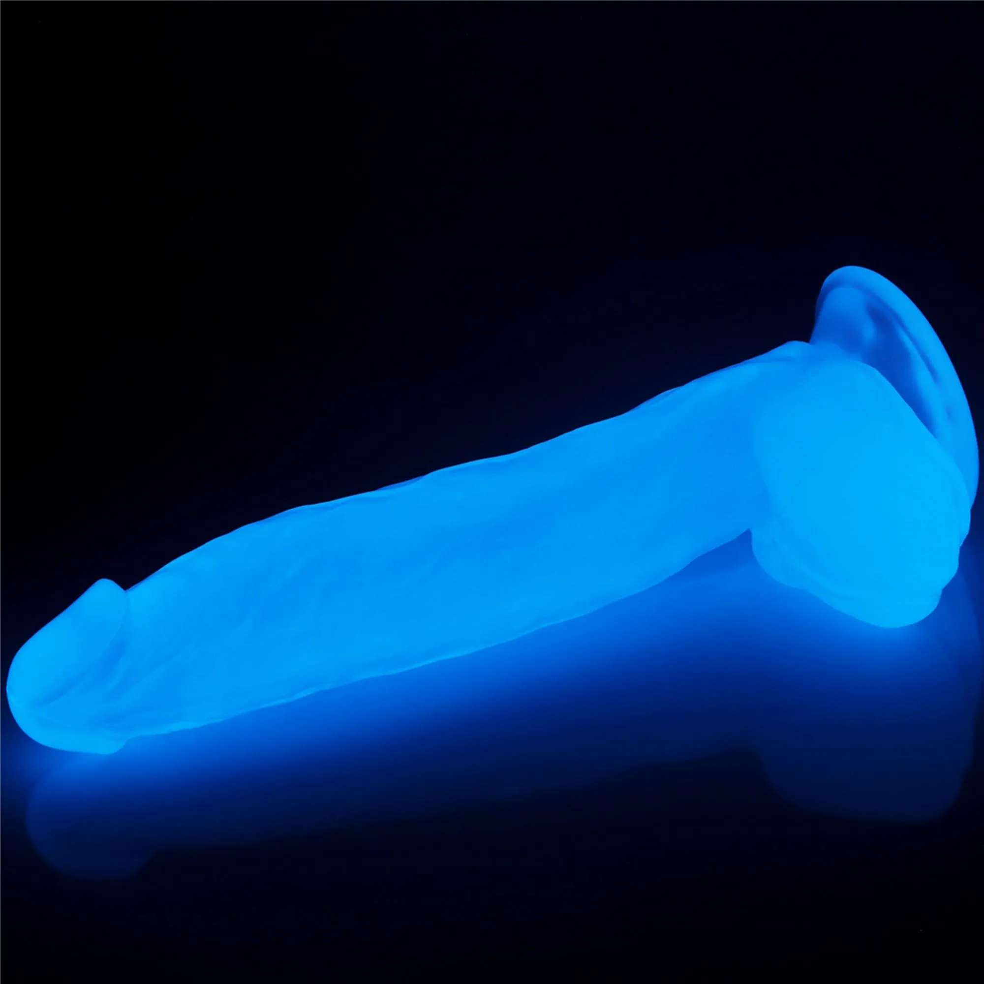 Неоновый фаллоимитатор LoveToy Lumino Play, 26 см (голубой)