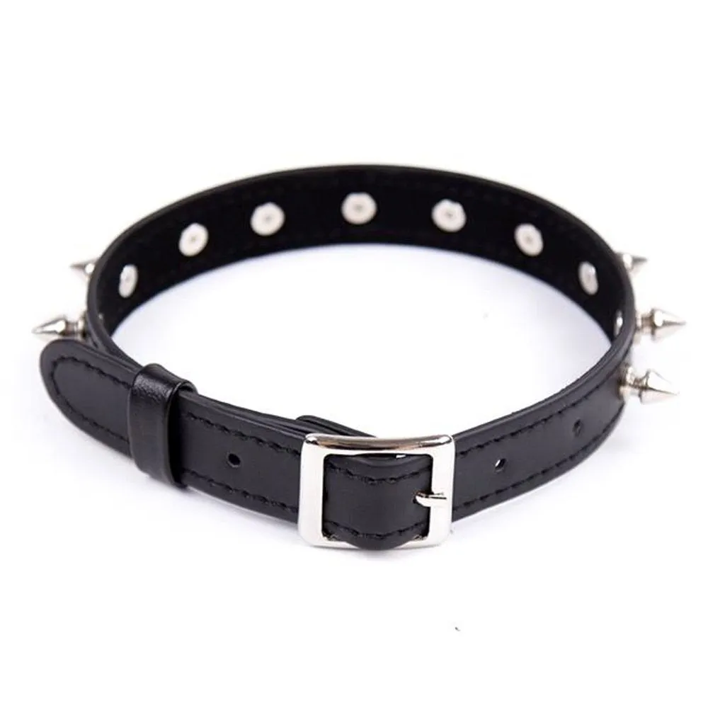 Ошейник с шипами Fetish Addict Collar With Spikes, 43 см (черный)