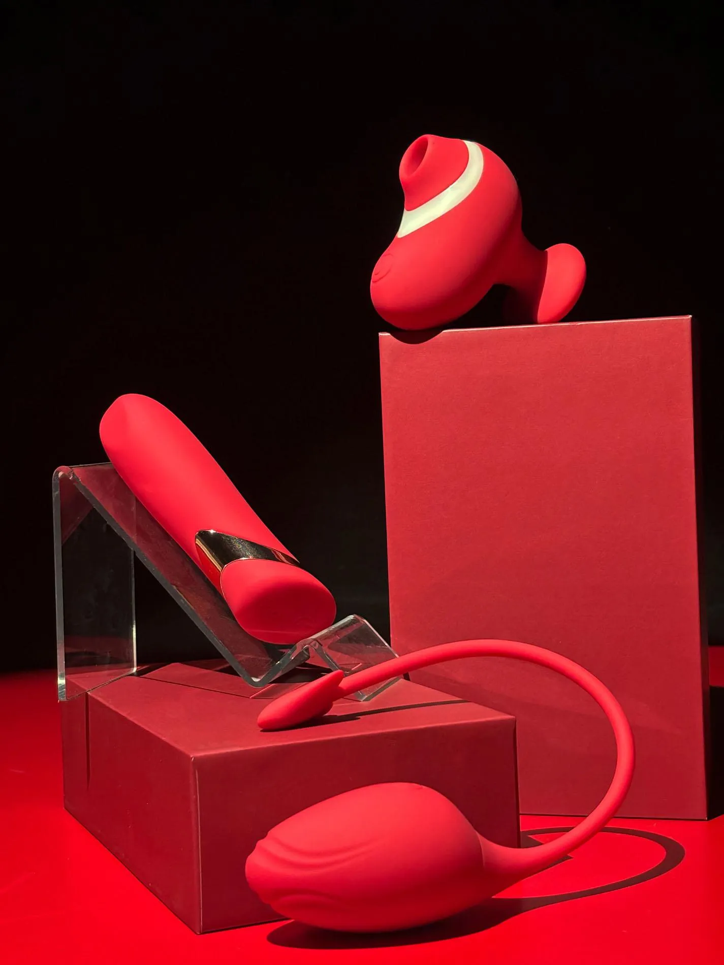 B - Series Cute Lipstick Bullet - Mini-wibrator, Czerwony, 10.2 cm