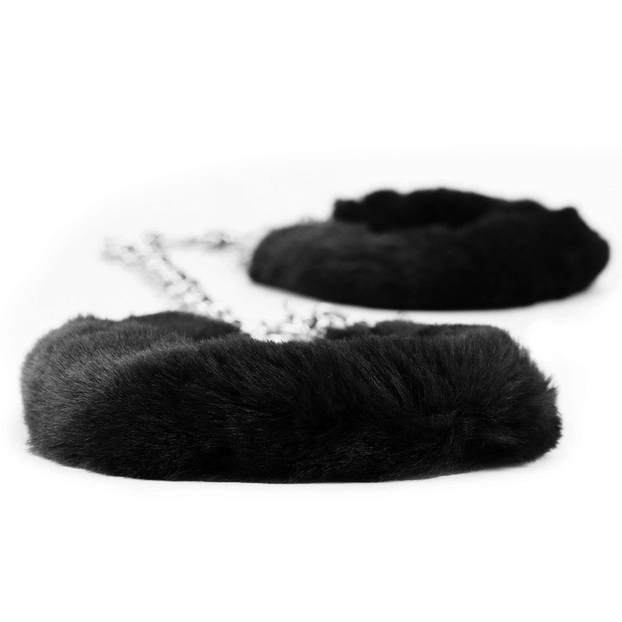 Lovetoy Fluffy Leg Cuffs - Kajdanki, Czarny