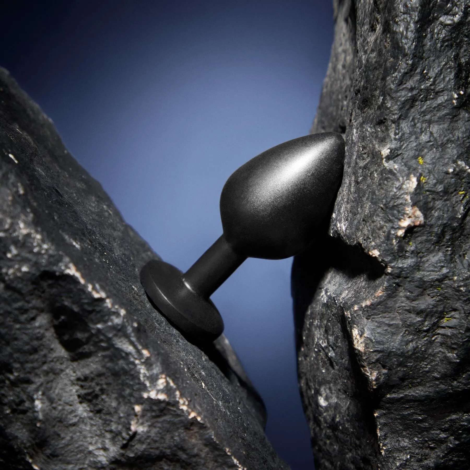 Анальная пробка Dorcel Onix Plug S, 7.1 см (черный)