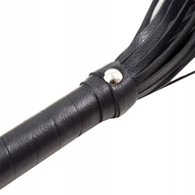 Флоггер Fetish Addict Flogger, 64 см (черный)