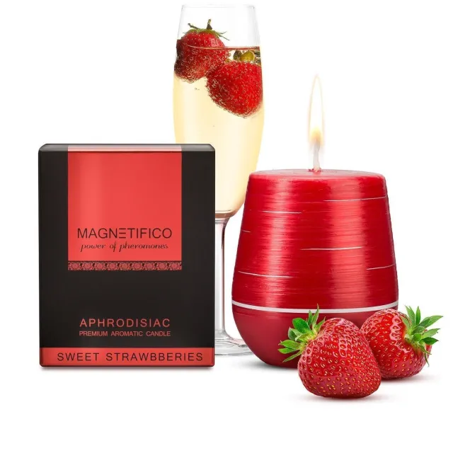 Свеча Magnetifico Candle Sweet Strawberries