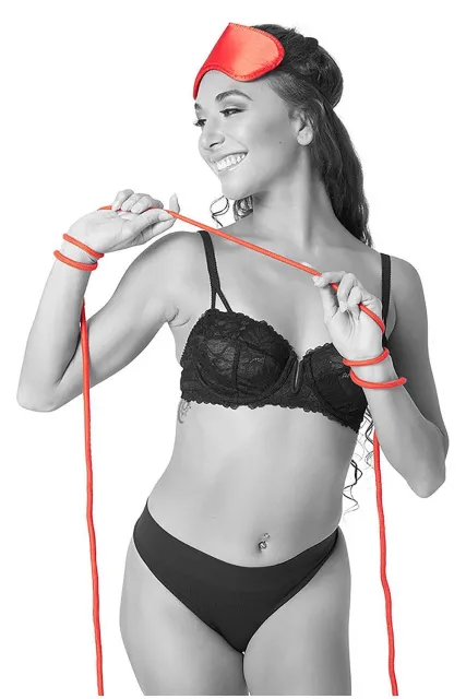 Веревка для бондажа Sportsheets Sex & Mischief Amor Rope, 2 x 457 см (красный)