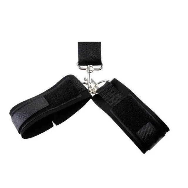 БДСМ набор Fetish Addict Gag Ball With Hand Cuff (черный)