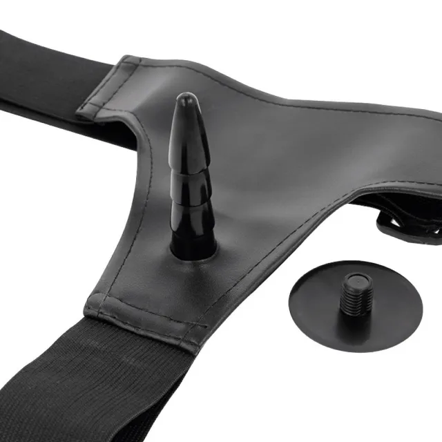 Страпон Harness Attraction Peter Strap-on Black, 18 см (телесный)