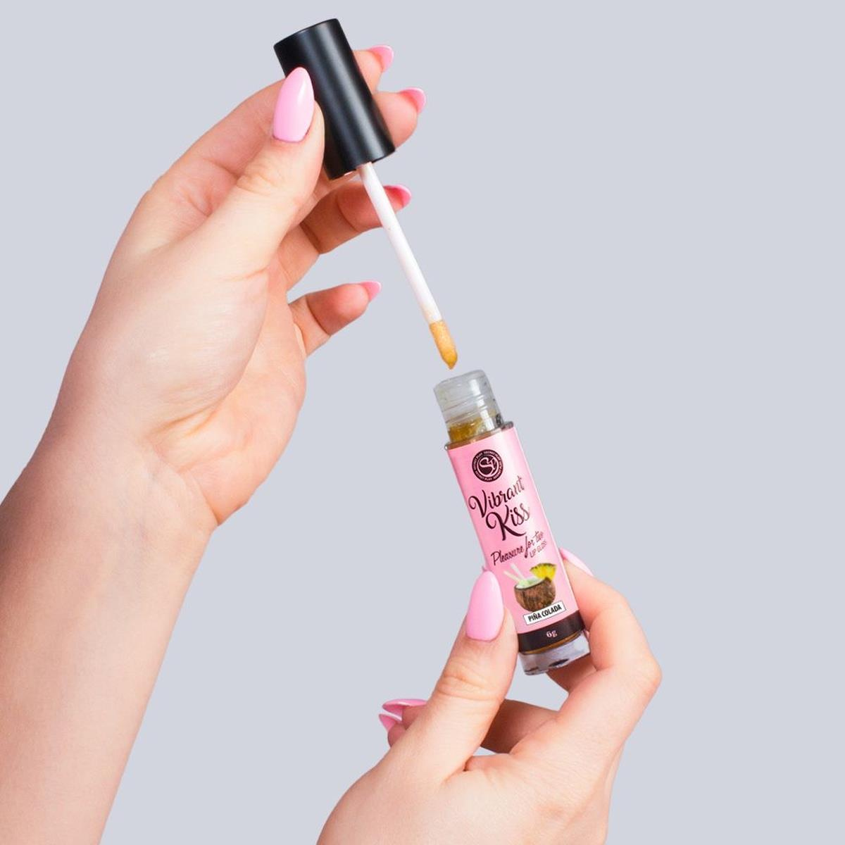 Блеск для губ Secret Play Vibrant Kiss Pina Colada, 6 мл