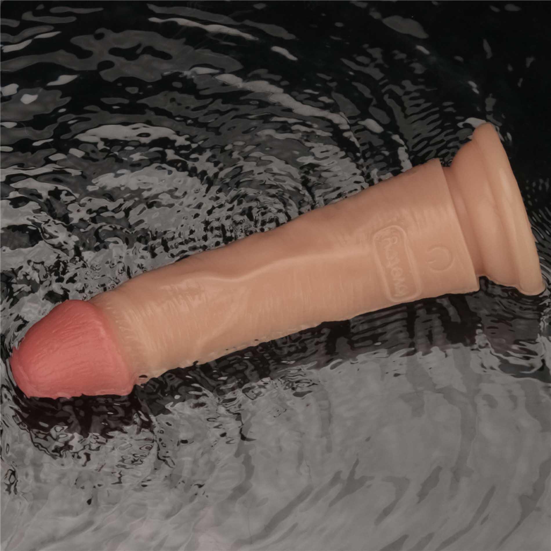 Вибратор Lovetoy Power Basic 7'', 17.8 см (телесный)