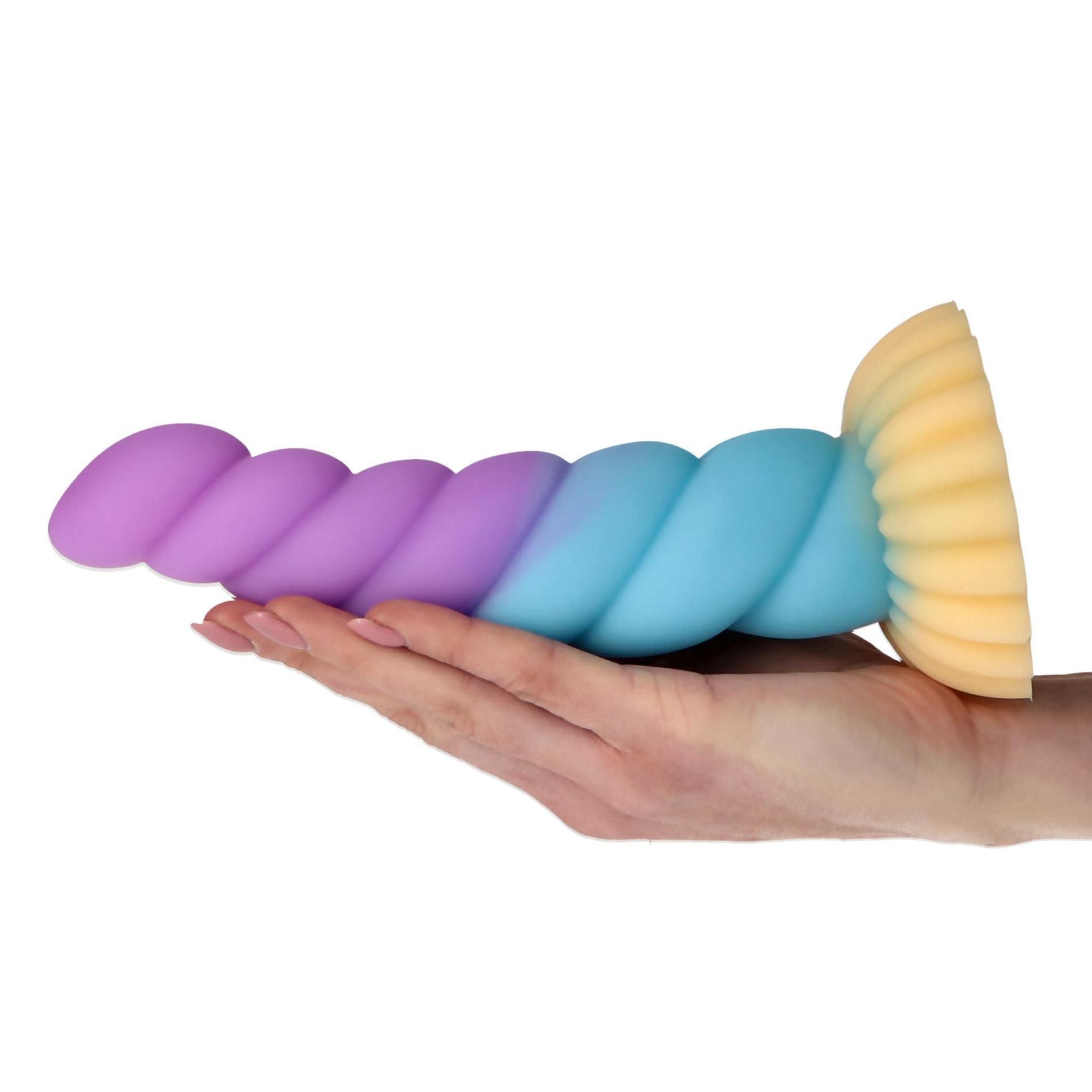 Фаллоимитатор Toyz4lovers Monster Morganal, 22 см (мульти)