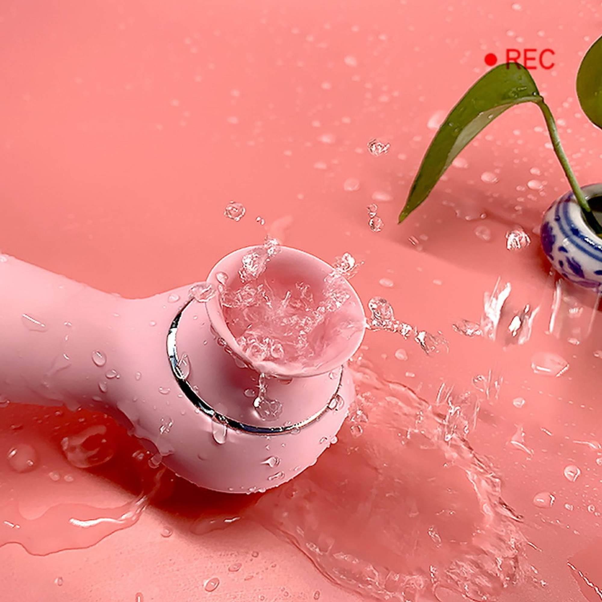 Вакуумный стимулятор клитора с вибрацией B - Series Lyla Lauren (розовый)