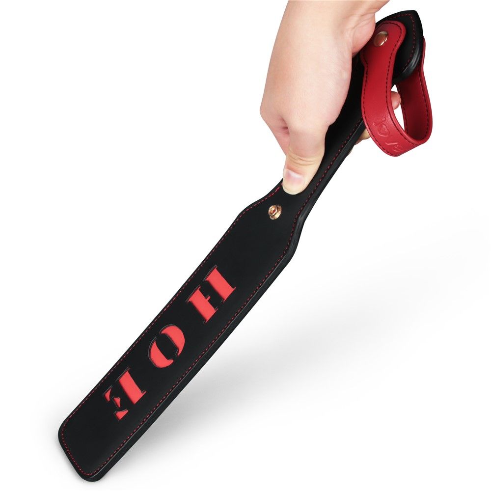 Плеть Rebellion Reign Paddle "Hoe", 38 см (чорний)