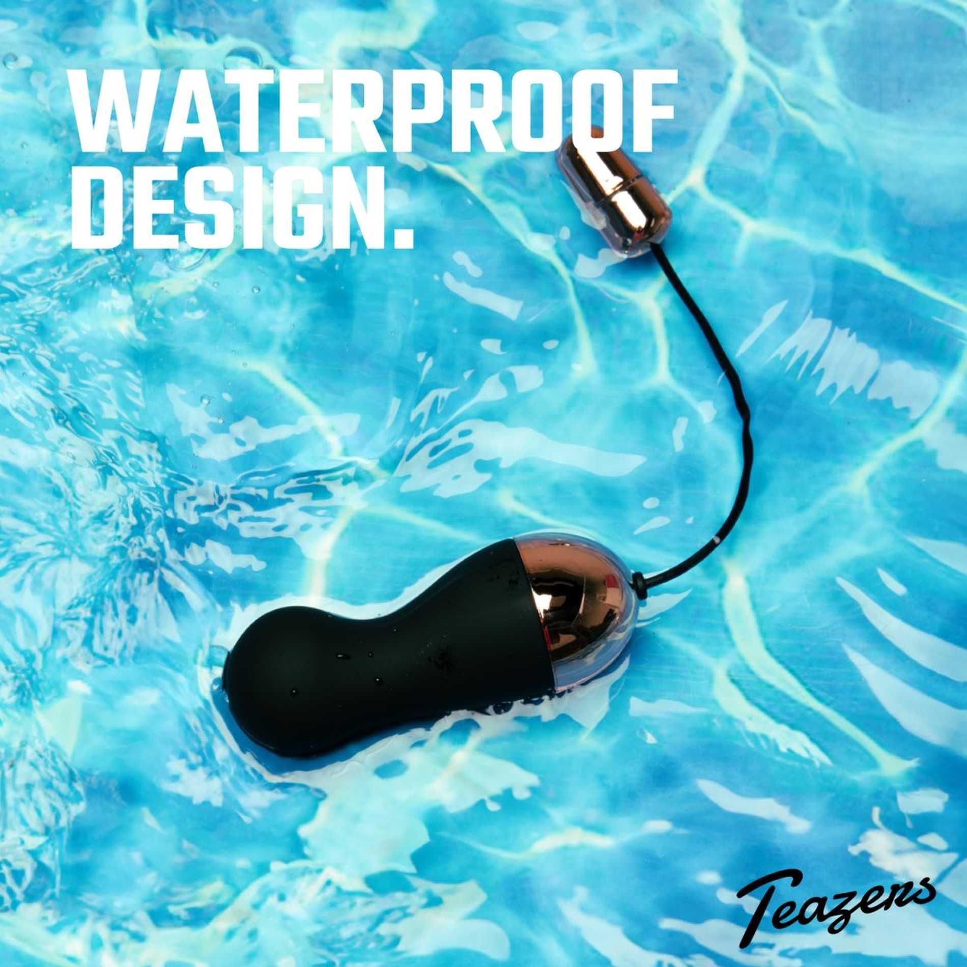 Wibrujące jajeczko Teazers Egg With Remote, 8 cm (czarny)