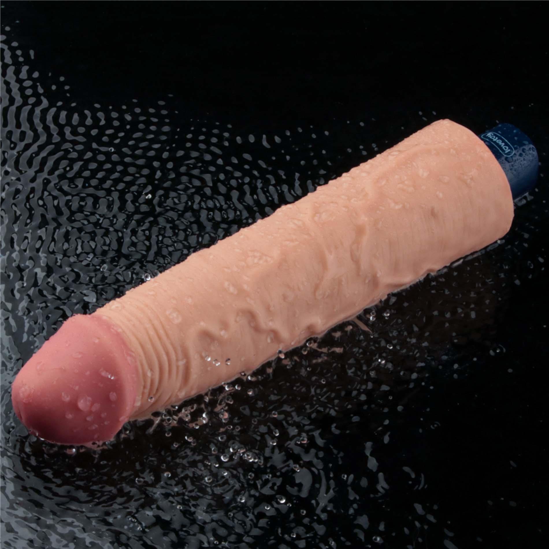 Вибратор Lovetoy Real Softee 9.5", 24 см (телесный)