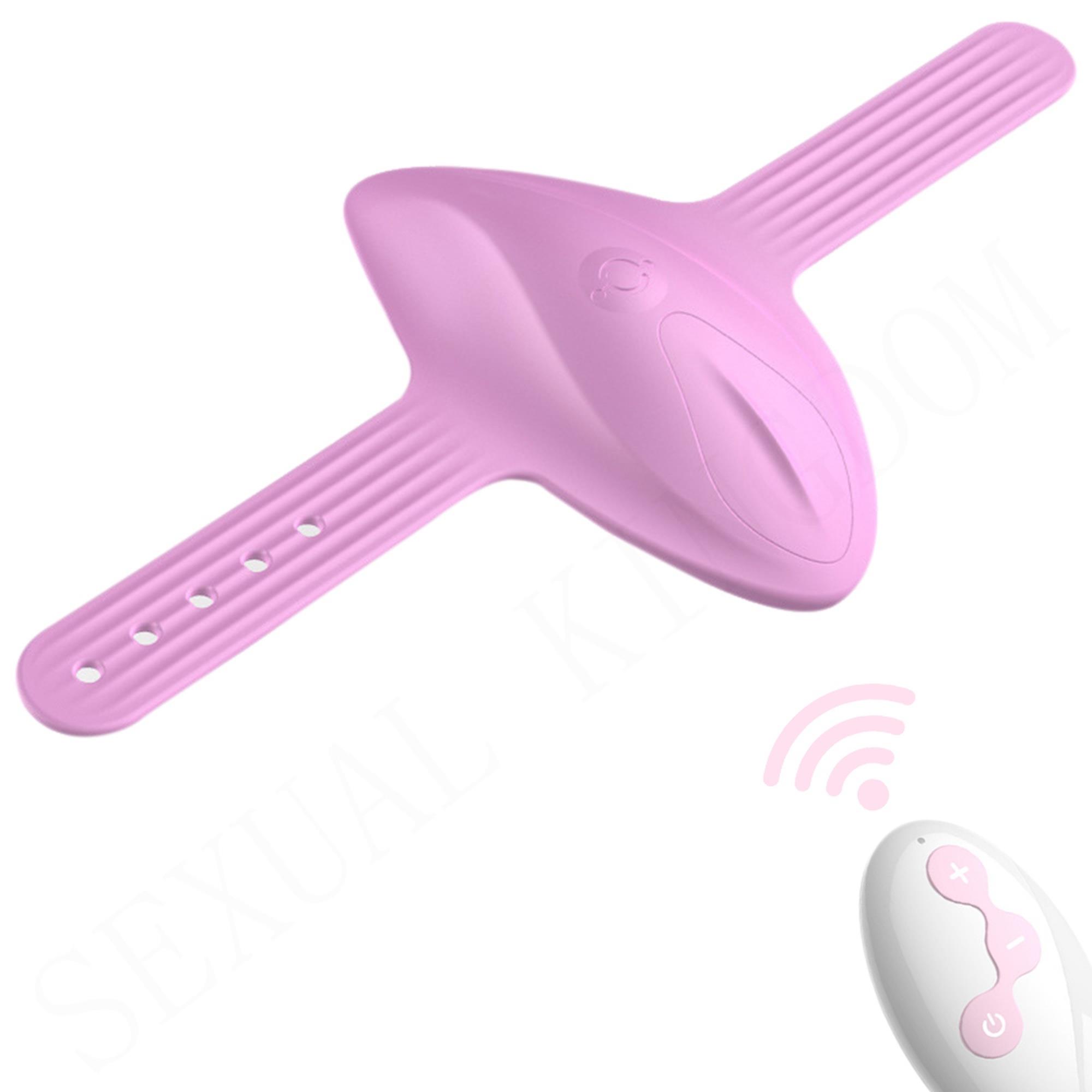 Вібратор B - Series Lyla Strap on Vibrator, 4,5 см (рожевий)