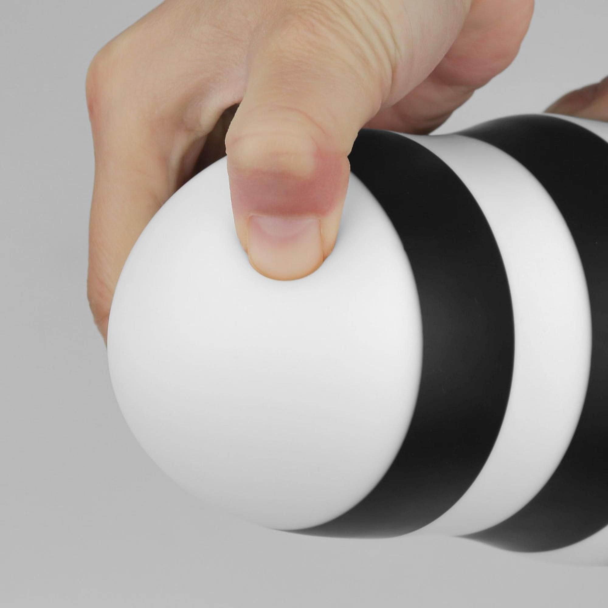 Korek analny LoveToy X-Missioner, 18 cm (czarny-biały)