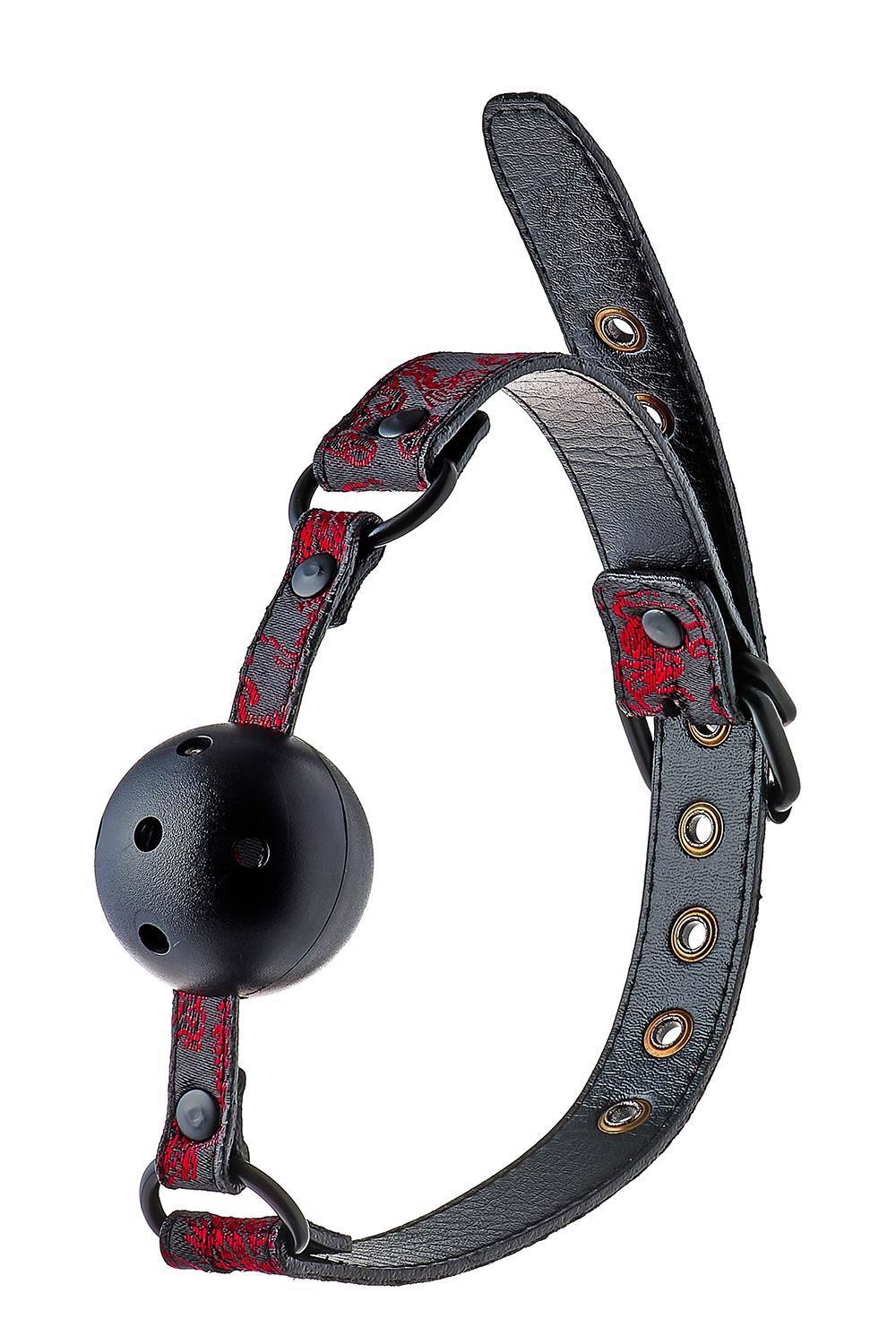 Кляп Blaze Deluxe Breathable Ball Gag, 4.7 см (черный с красным)