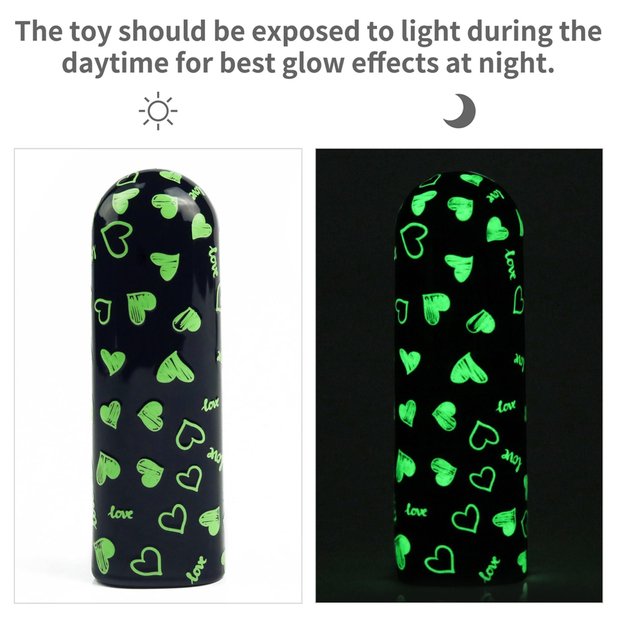 Вібратор для клітора LoveToy Heart Massager Glow In The Dark, 8,5 см (чорний)