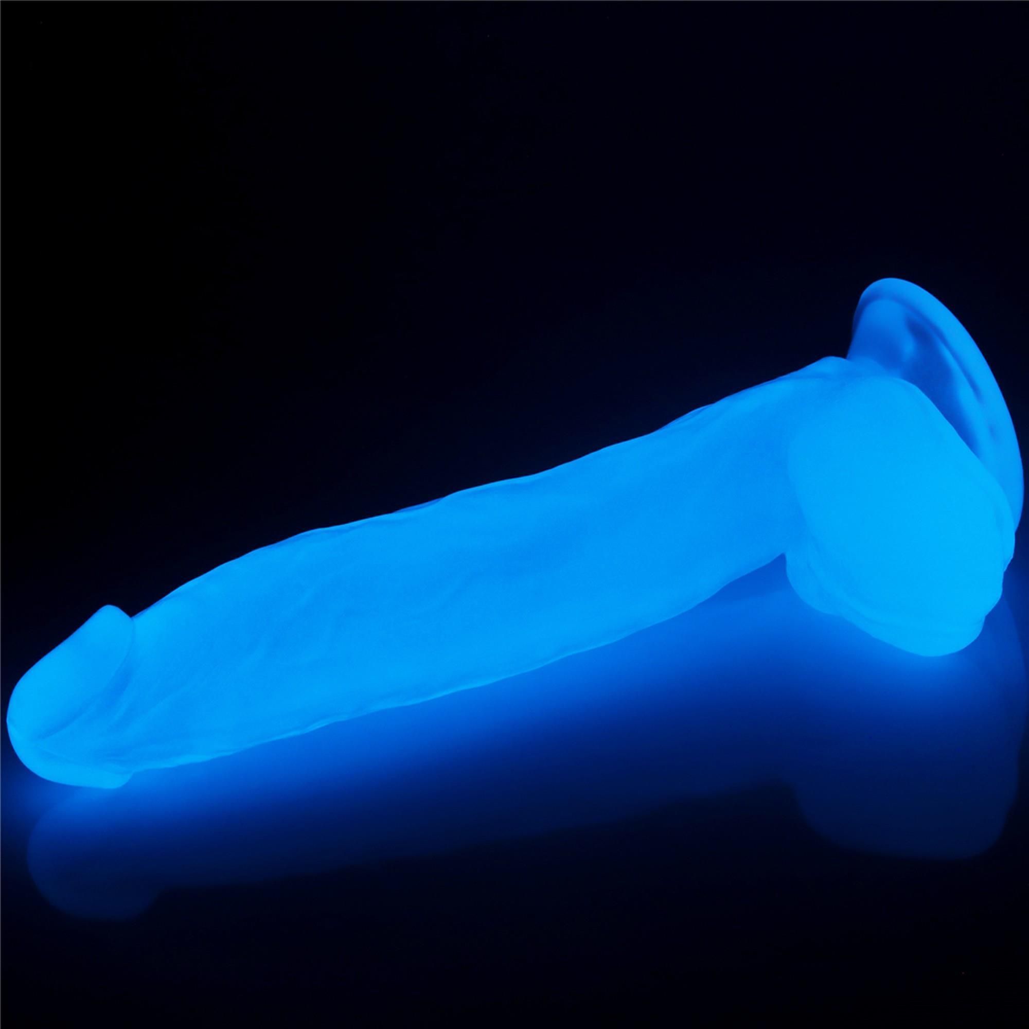 Неоновый фаллоимитатор LoveToy Lumino Play, 26 см (голубой)