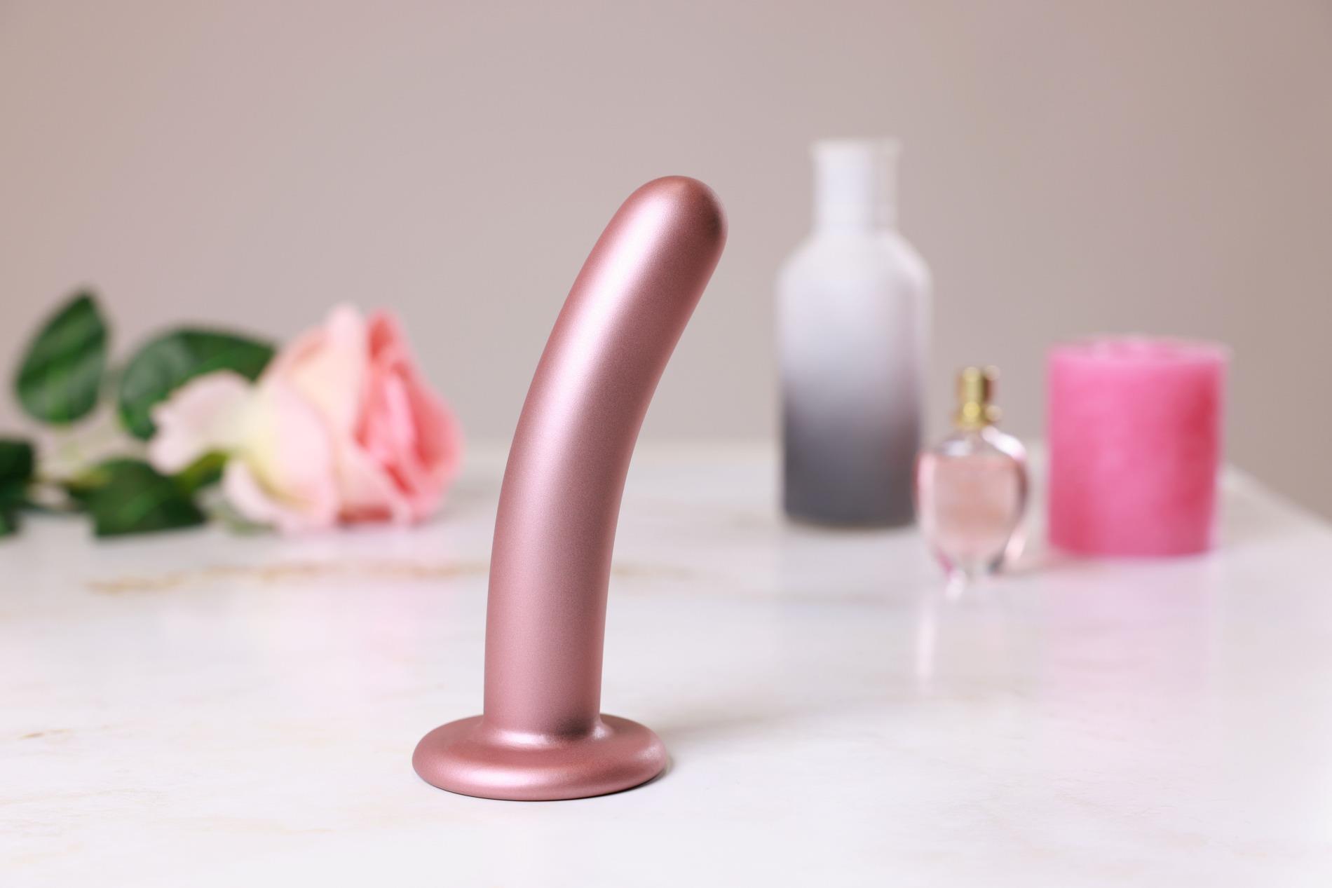 Фаллоимитатор Ouch! Smooth G-Spot Dildo 6'', 14.5 см (розовый)