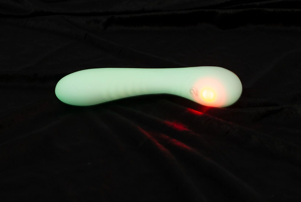 Вибратор Glow In The Dark G-Spot, 17.9 см (белый)