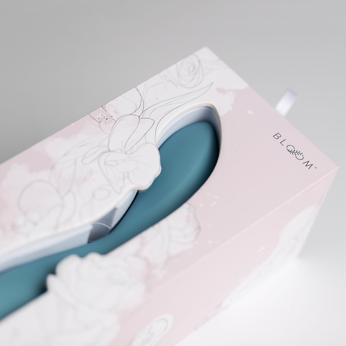 Вибратор Bloom Rose G-Spot, 20 см (голубой)