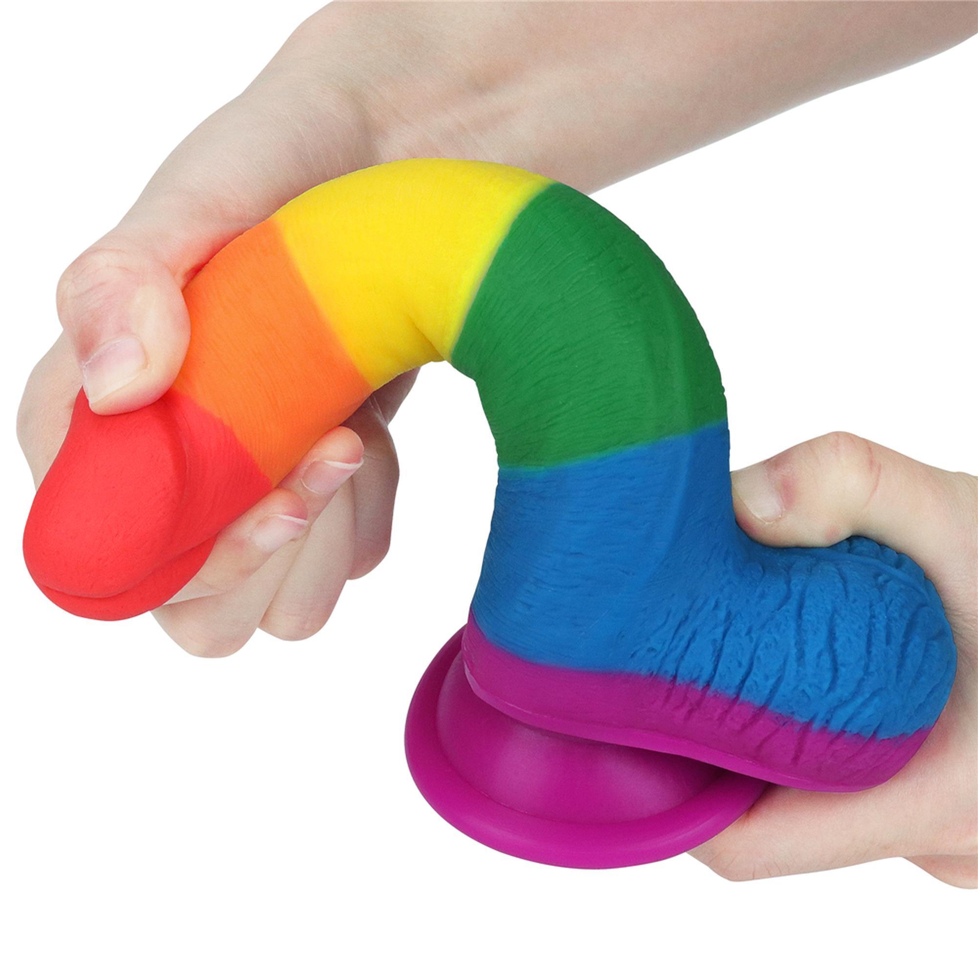 Фаллоимитатор LoveToy Prider Dildo 7.5", 19.5 см (радужный)