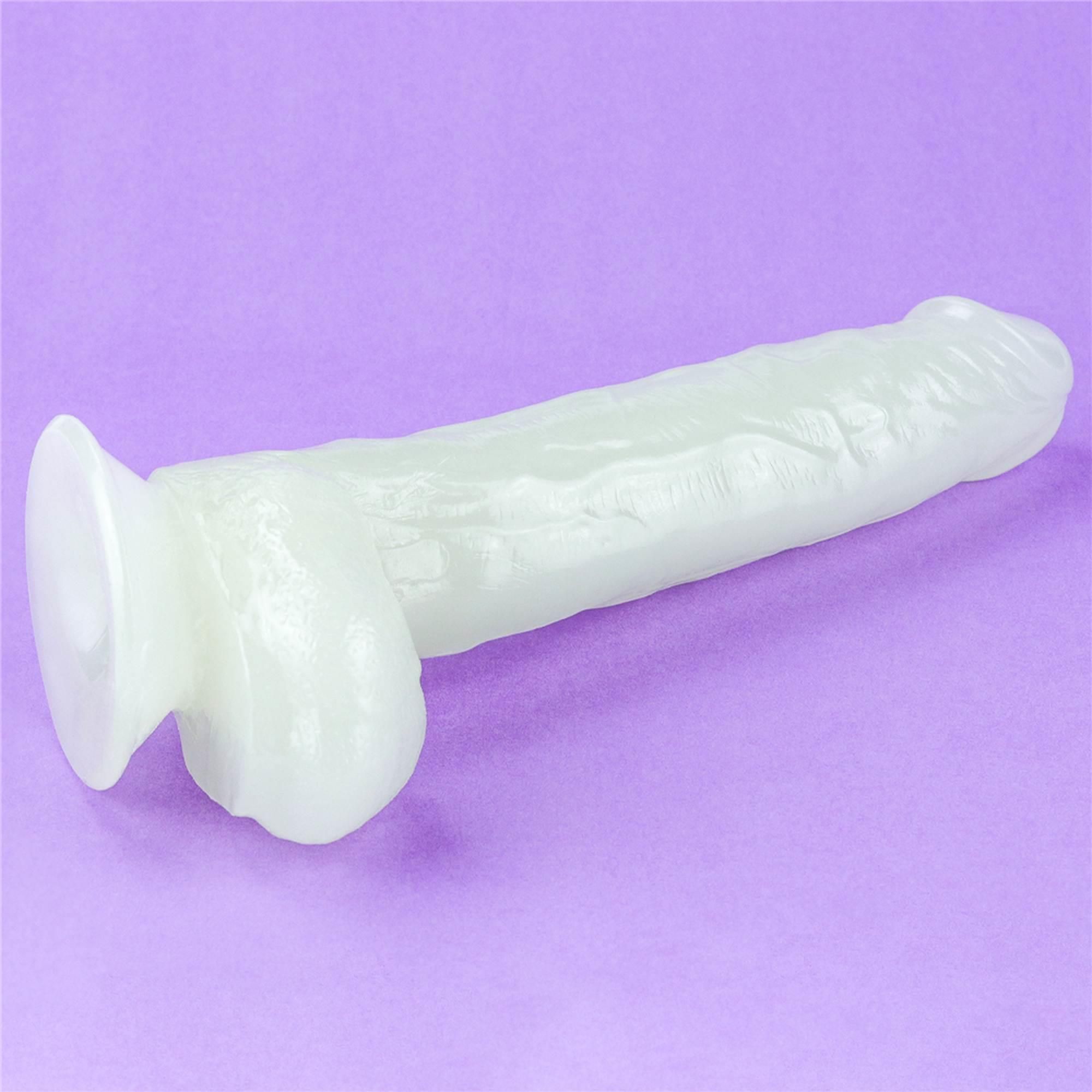Неоновый фаллоимитатор LoveToy Lumino Play, 26 см (голубой)