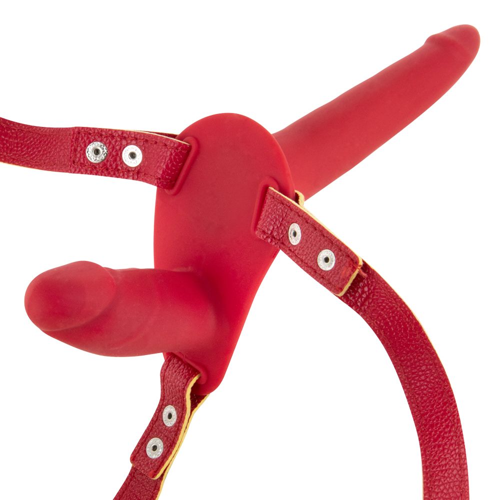 Двойной страпон Fetish Tentation Strap-On With Double Dildo, 15 см (красный)