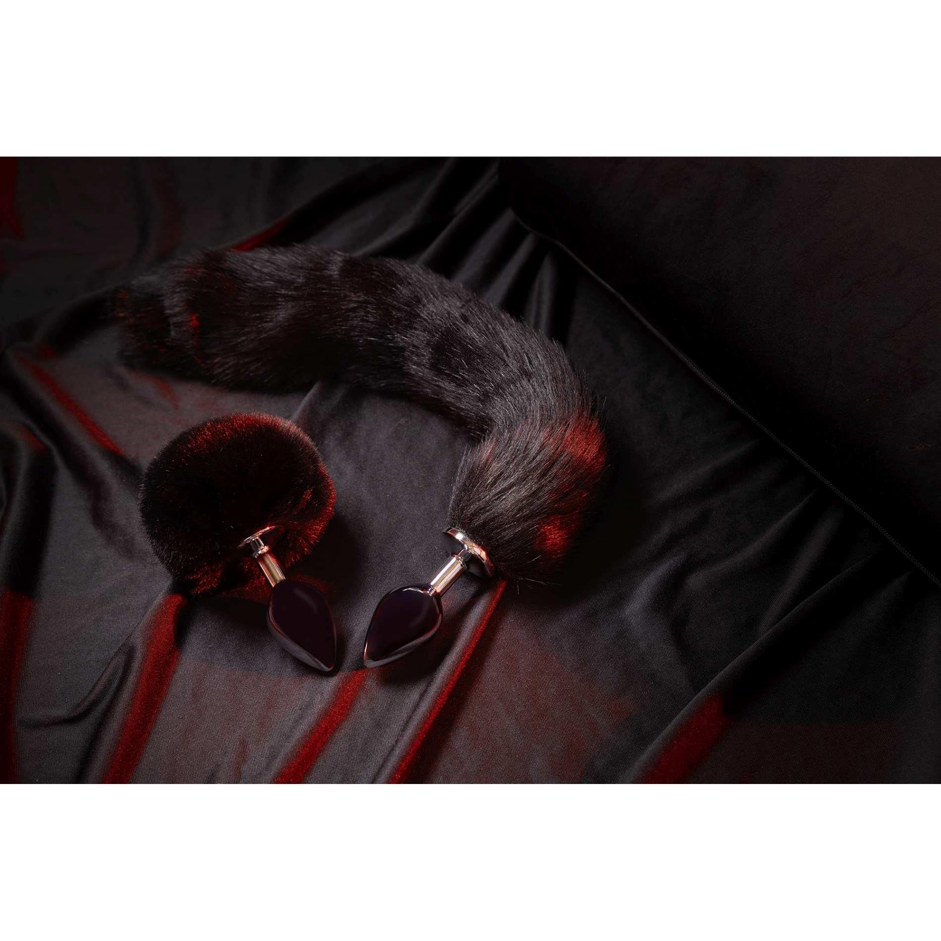 Korek analny Ouch! Fox Tail, 42.5 cm (czarny)