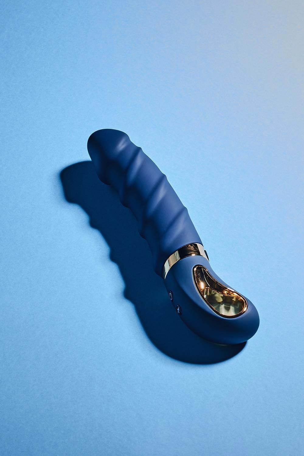 Реалистичный вибратор DreamToys Goddess Belenos, 23 см (синий)