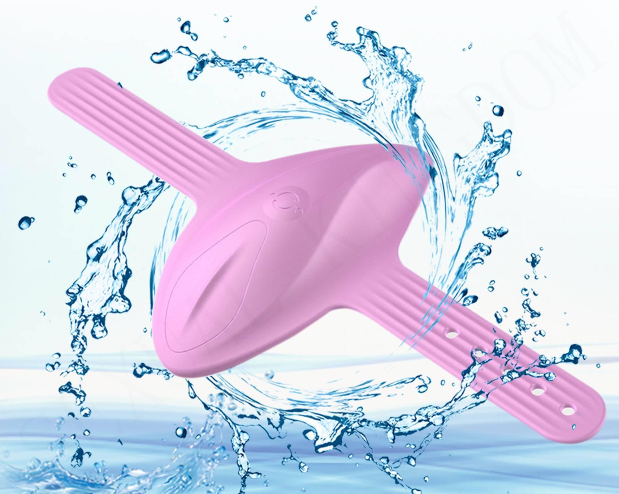 Вібратор B - Series Lyla Strap on Vibrator, 4,5 см (рожевий)