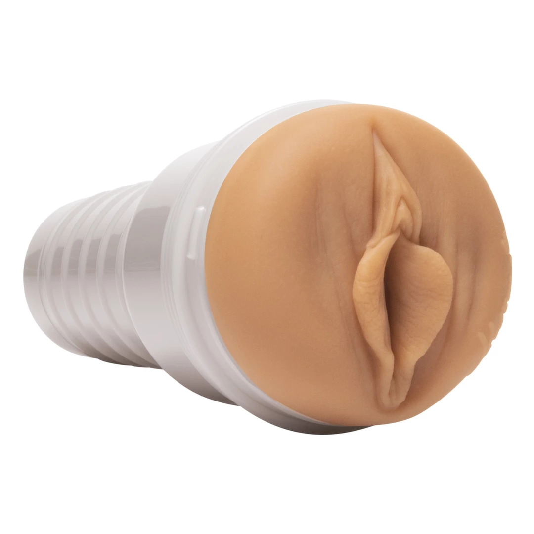 Реалистичный мастурбатор Fleshlight Kazumi Kumzumi (телесный)