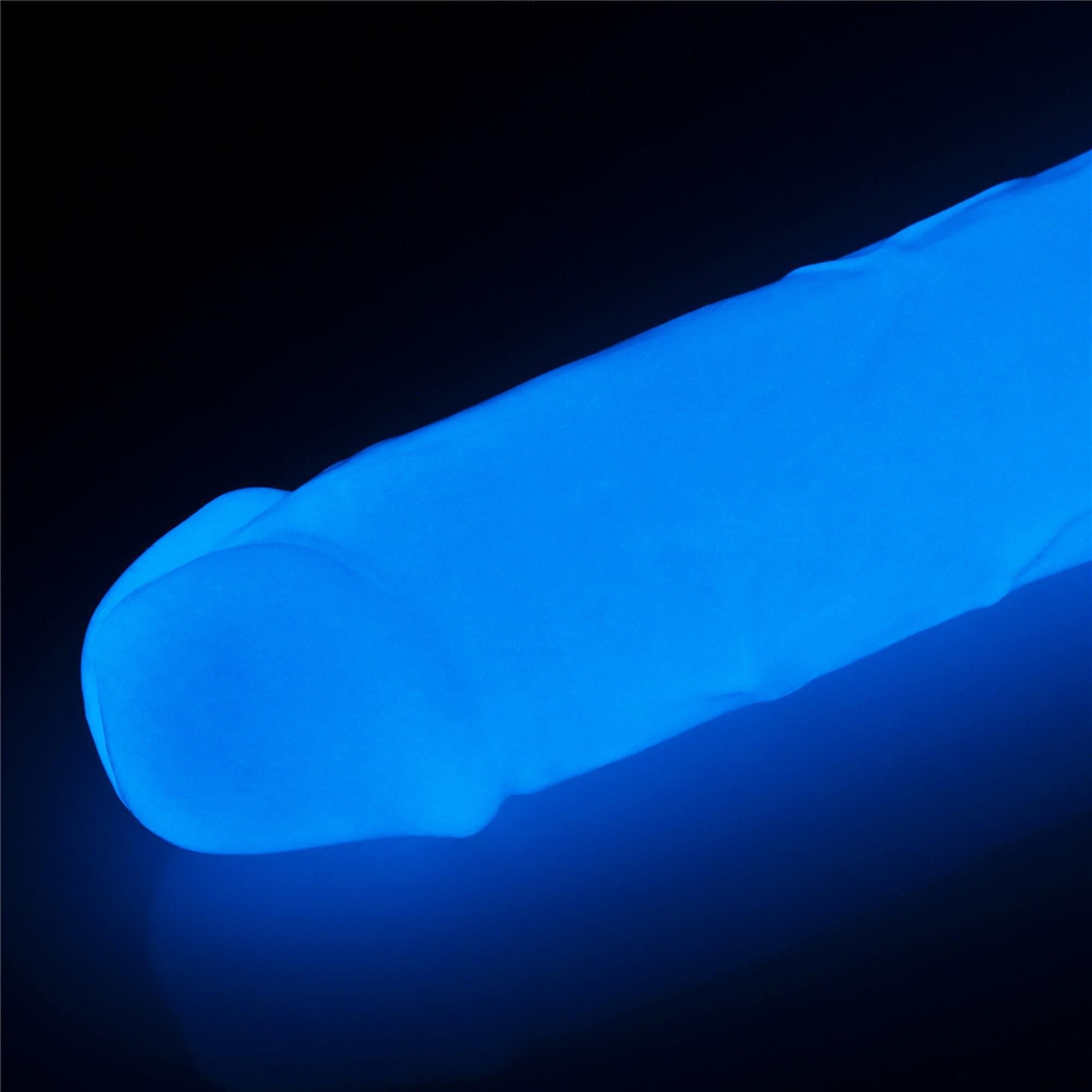 Фаллоимитатор неоновый Lumino Play Dildo, 21 см (синий)
