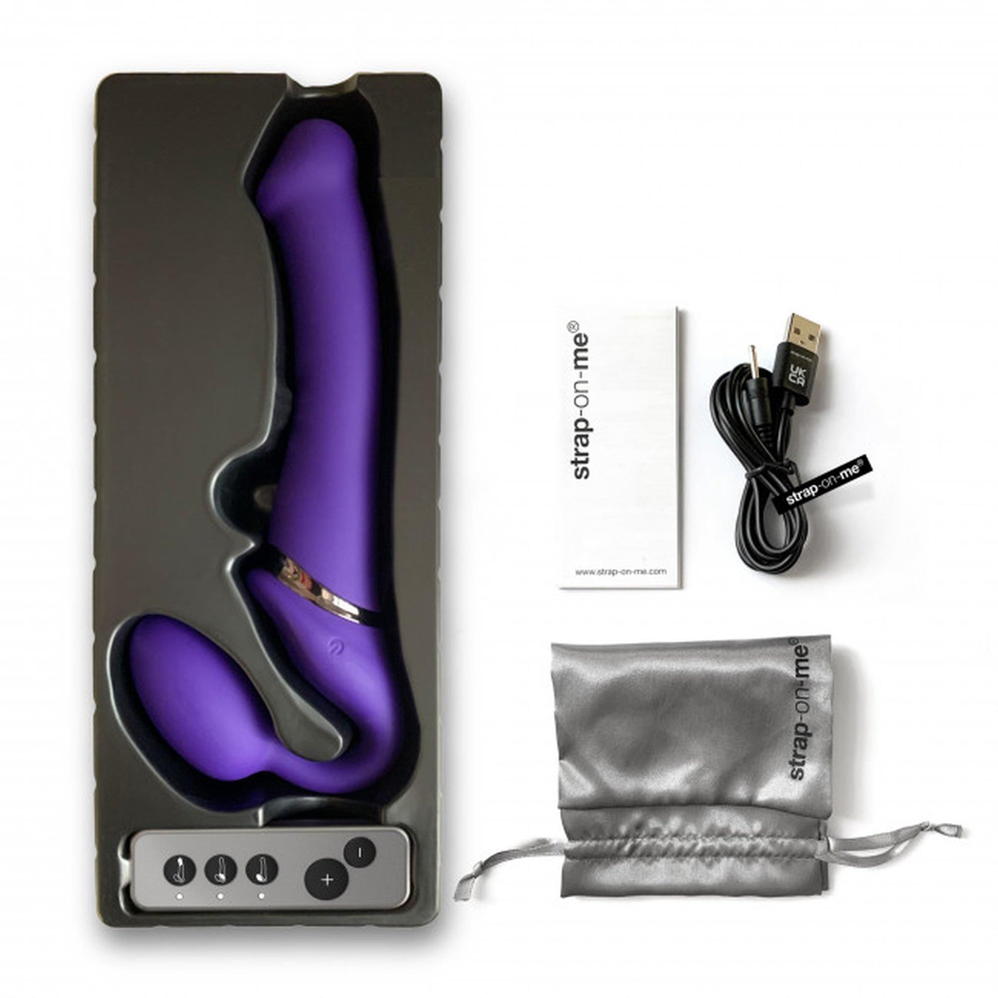 Страпон Strap-On-Me Vibrating L, 19 см (фиолетовый)