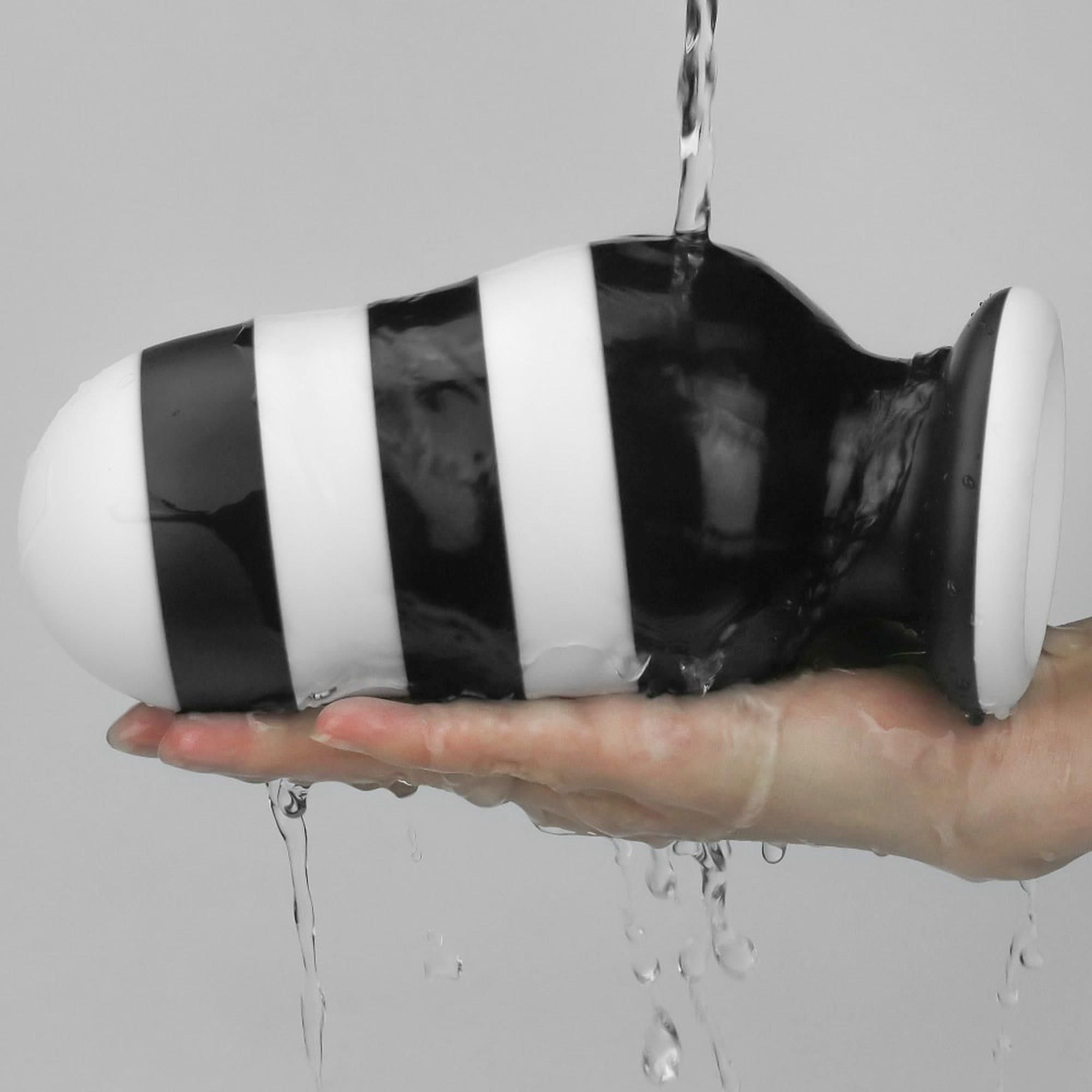 Korek analny LoveToy X-Missioner, 18 cm (czarny-biały)