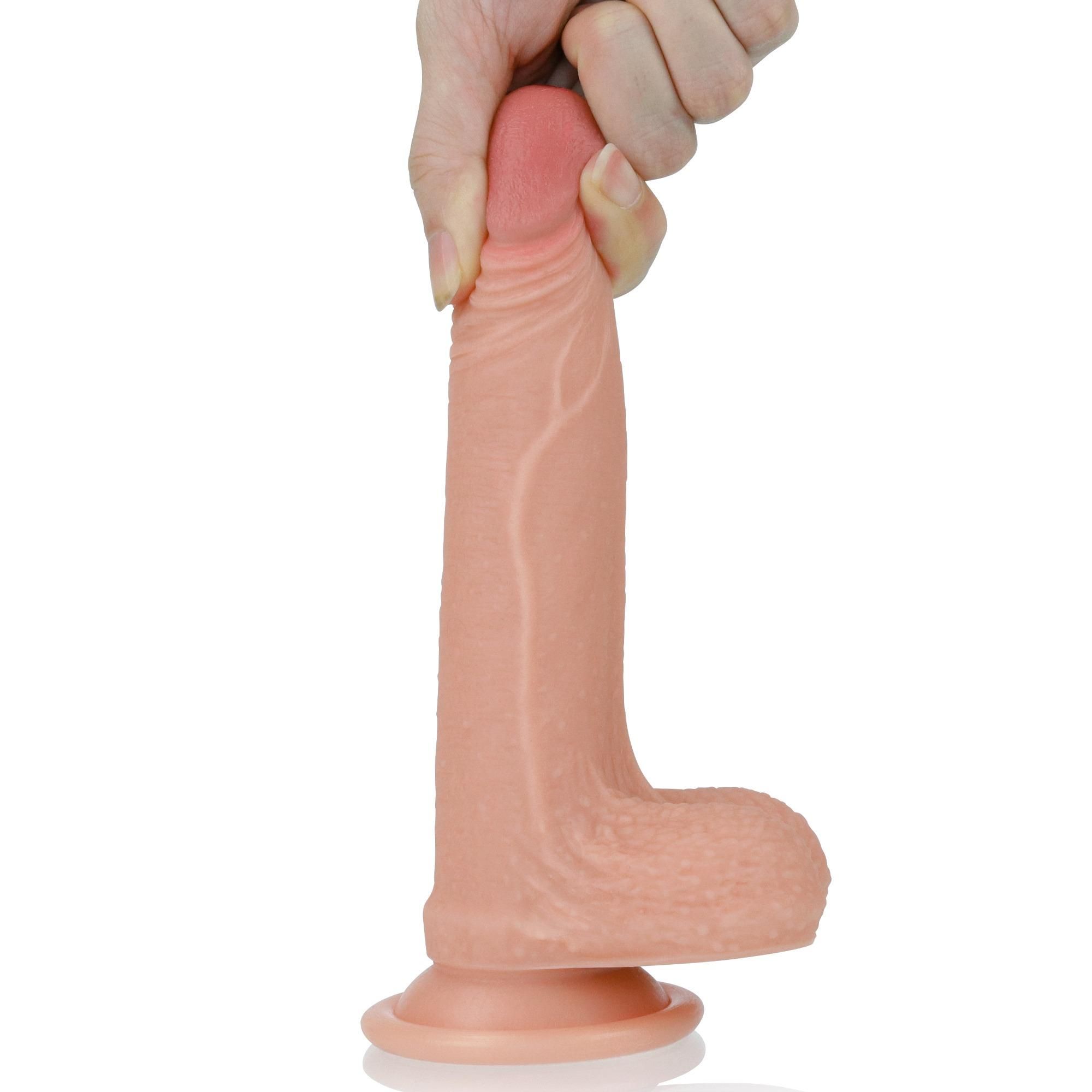 Фаллоимитатор на присоске Dual-Layered Silicone Cock Flesh, 18 см (телесный)