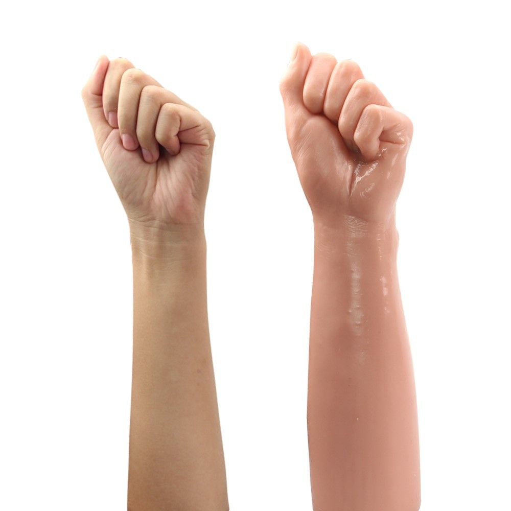 Рука для фистинга LoveToy Bitch Fist, 31 см (телесный)