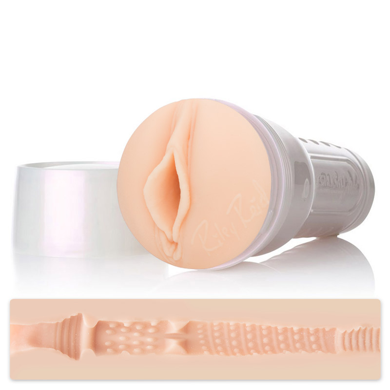 Реалистичный мастурбатор Fleshlight Riley Reid Utopia (телесный)