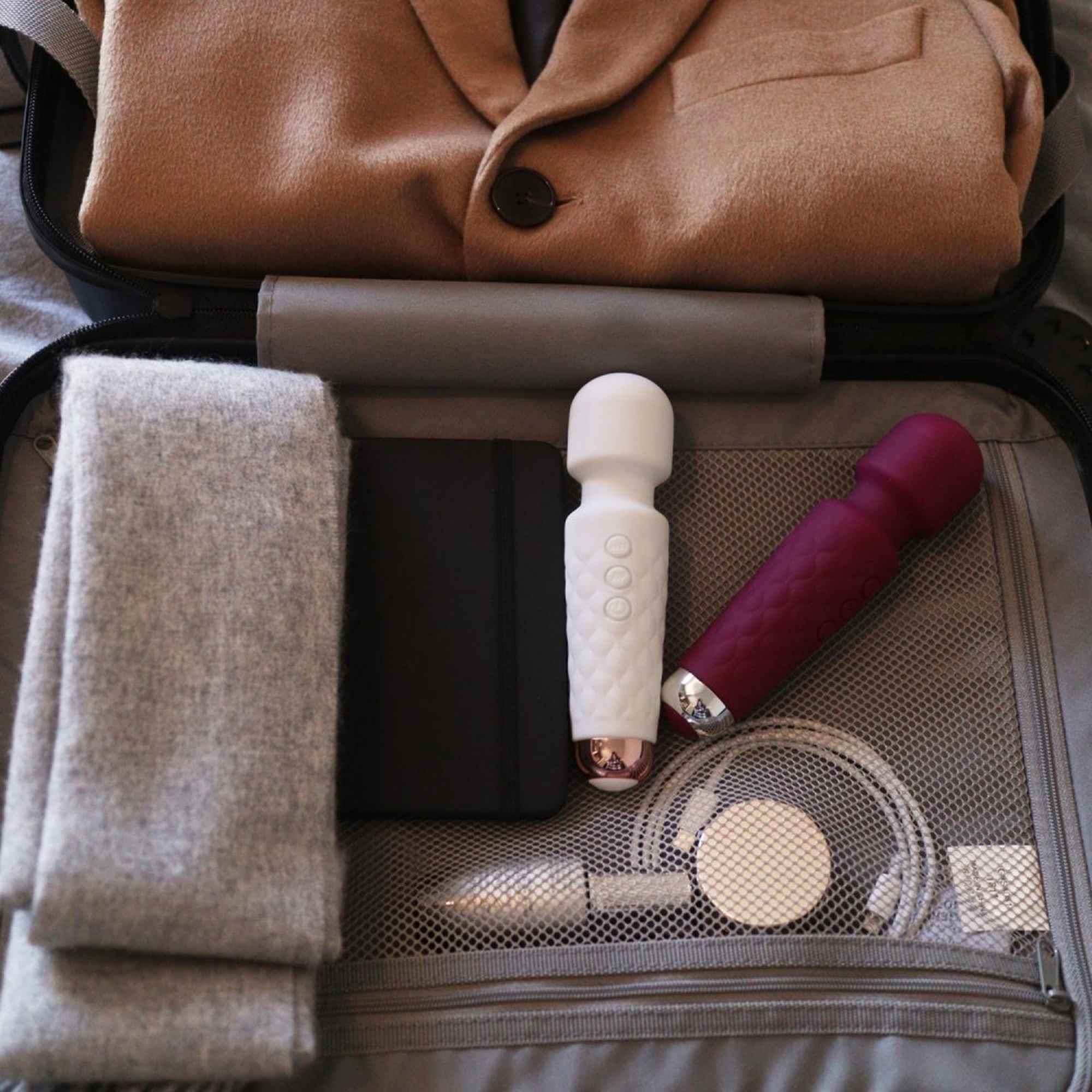 Mini wibromasażer Dorcel Mini Wanderful, 20 cm (fioletowy)