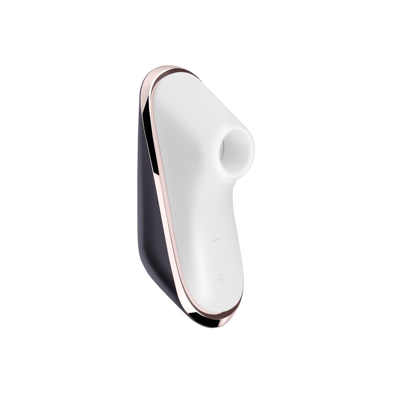 Вакуумный стимулятор клитора с вибрацией Satisfyer Pro Traveler (серый)