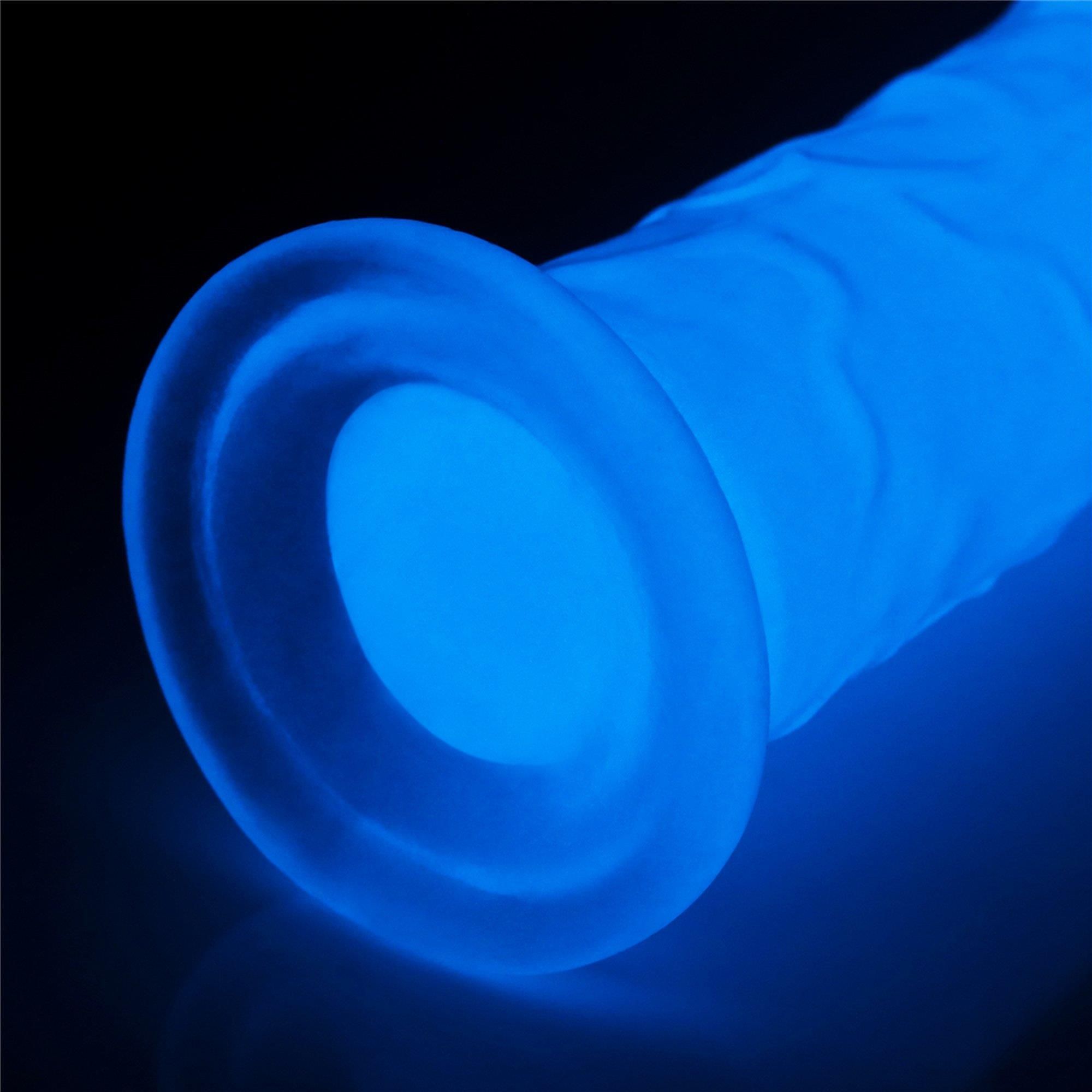 Фаллоимитатор неоновый Lumino Play Dildo, 21 см (синий)