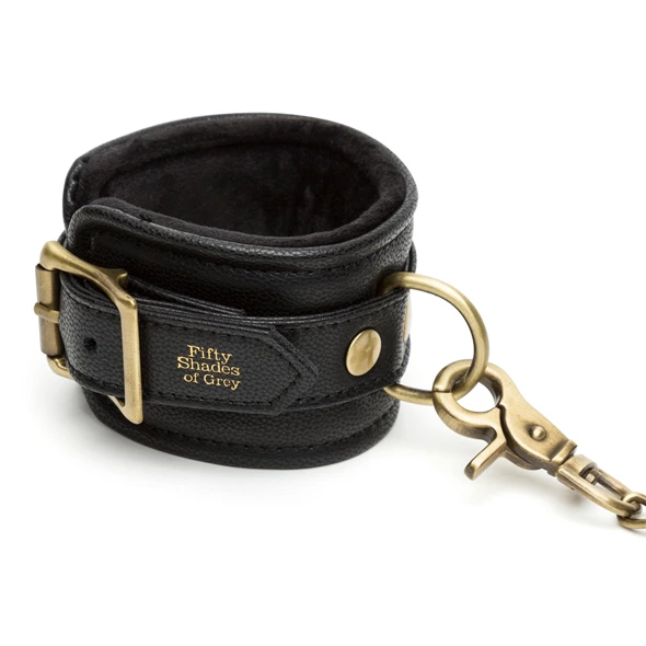 Фиксаторы для ног Fifty Shades of Grey Bound To You Ankle Cuffs, (черный)