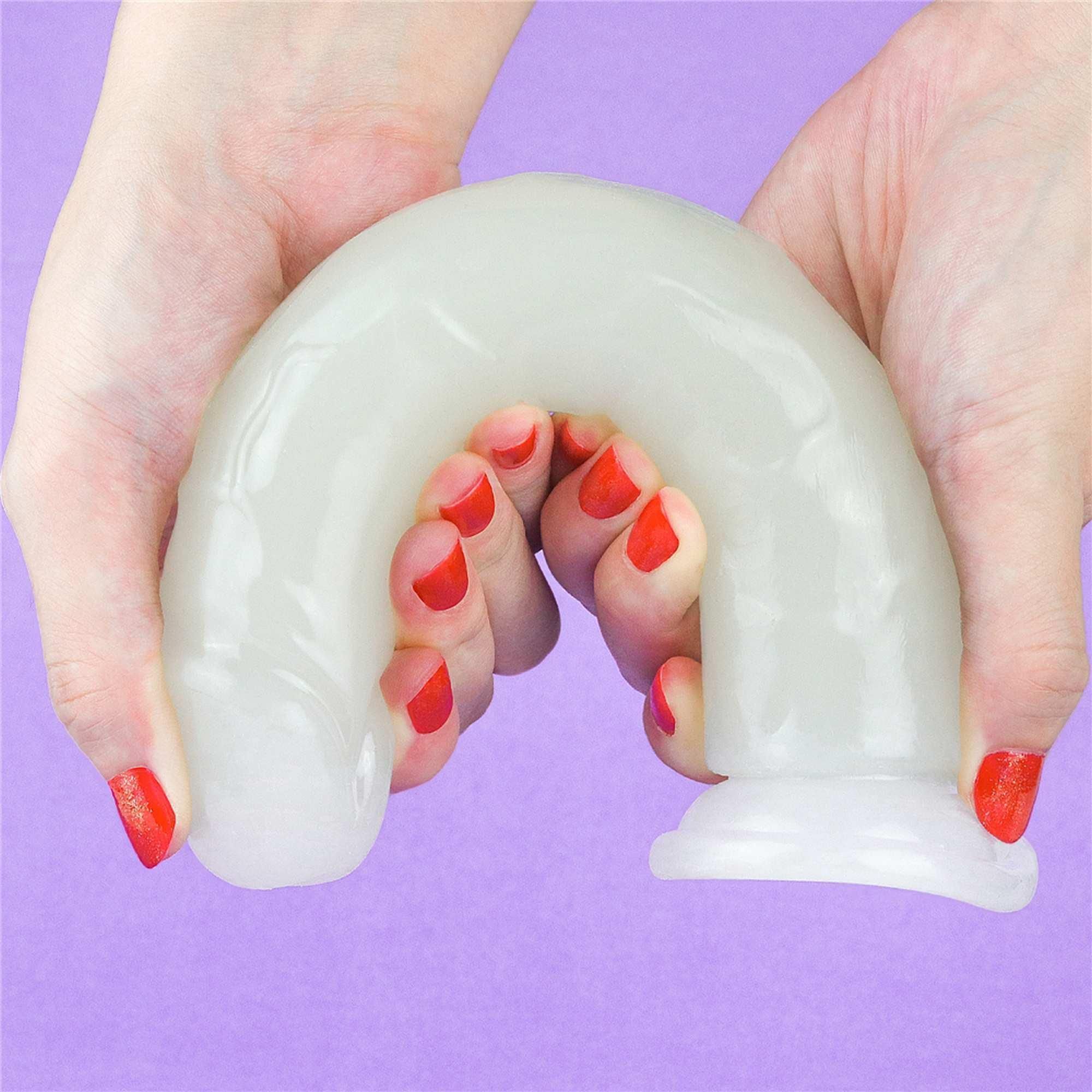 Фаллоимитатор неоновый Lumino Play Dildo, 21 см (синий)