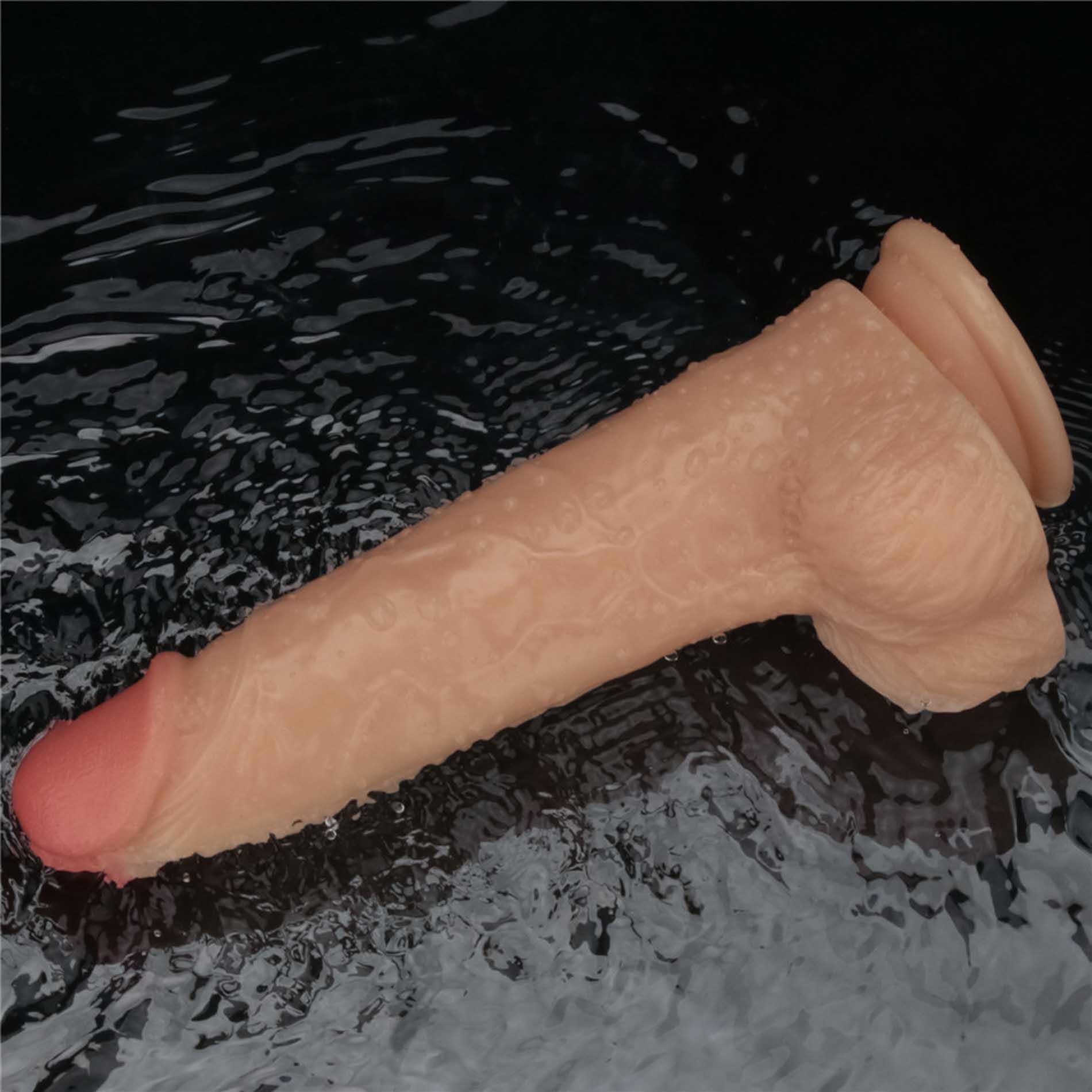 Wibrator Lovetoy Power Basics Cock 9.5'', 23.6 cm (w kolorze cielistym)