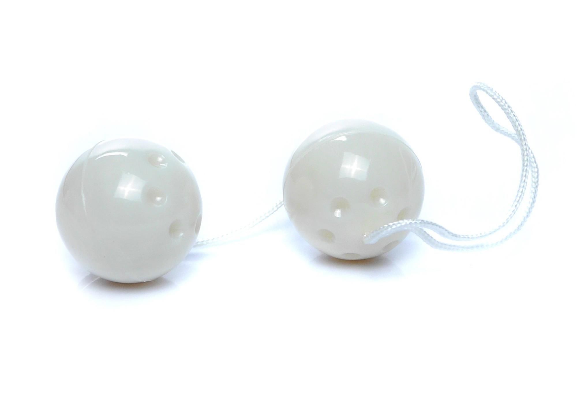 Вагинальные шарики Boss Series Duo Balls, 21 см (белый)