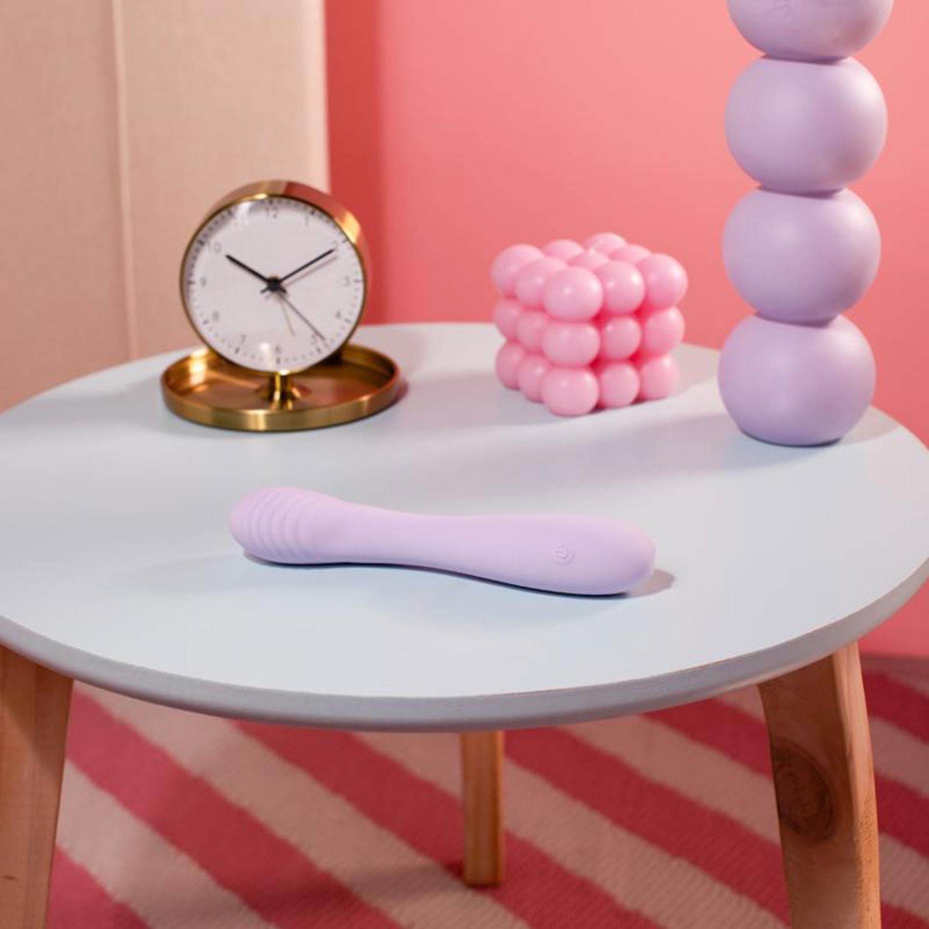 Vibrator Fleshlight Good Vibes Only Sofi, 18.7 cm (fioletowy)