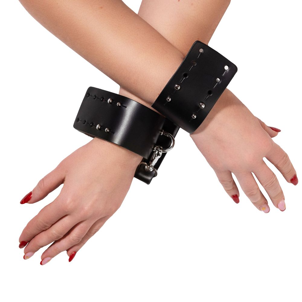 Наручники Fetish Provoke Cuffs of Desire (черный)